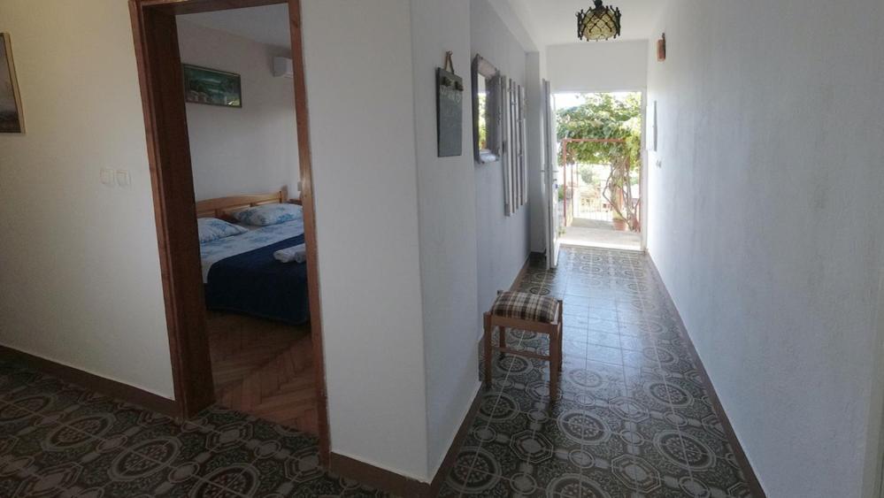 Apartman Dolores Кучище Екстериор снимка