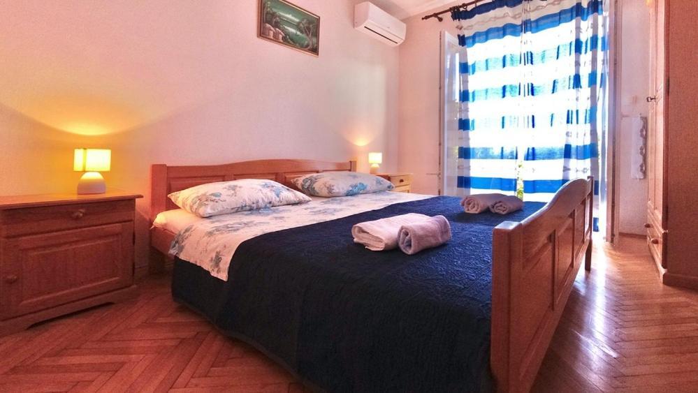 Apartman Dolores Кучище Екстериор снимка